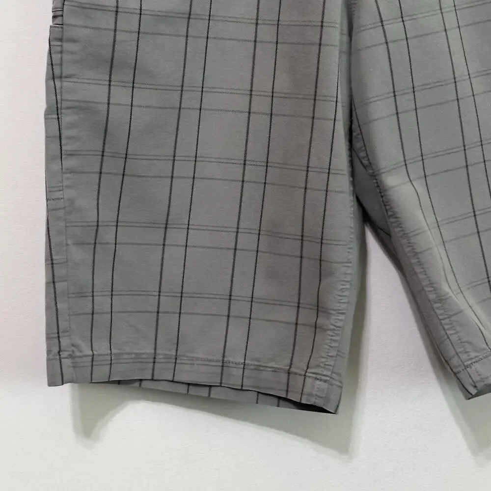 The North Face Shorts Mens‎ 30 Gray Plaid Cargo 11